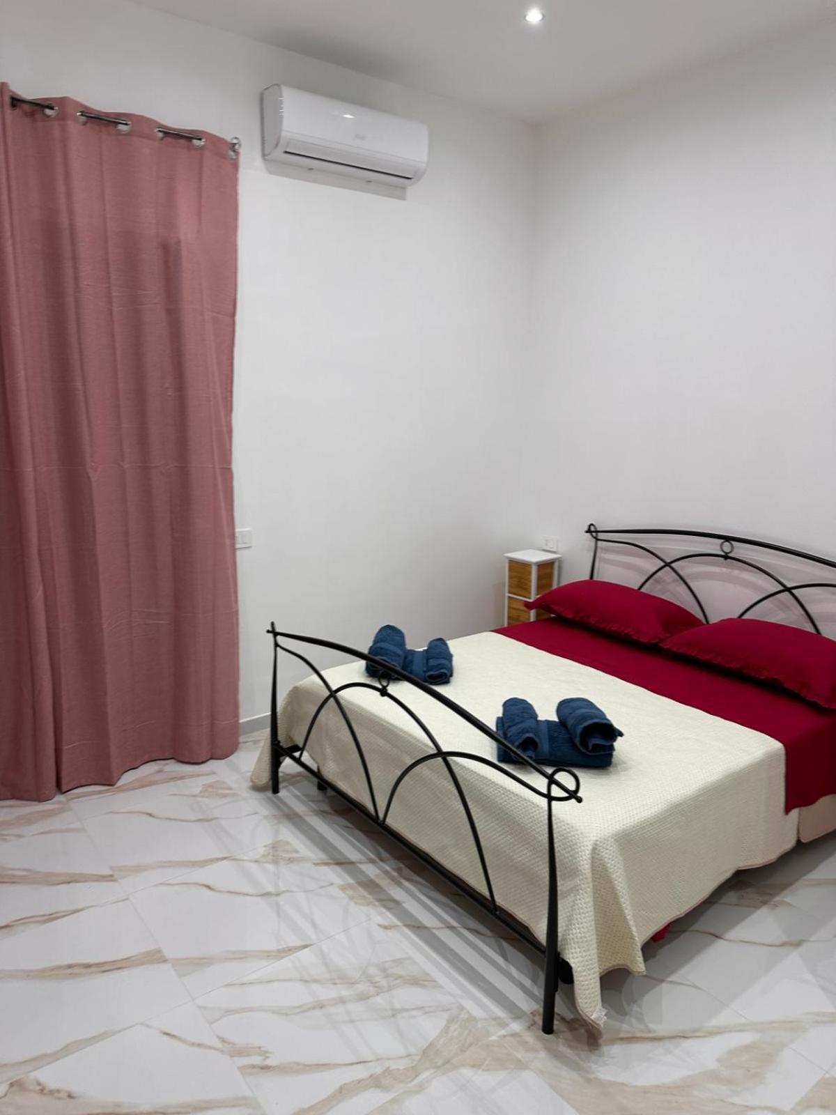Vincent House Napoli